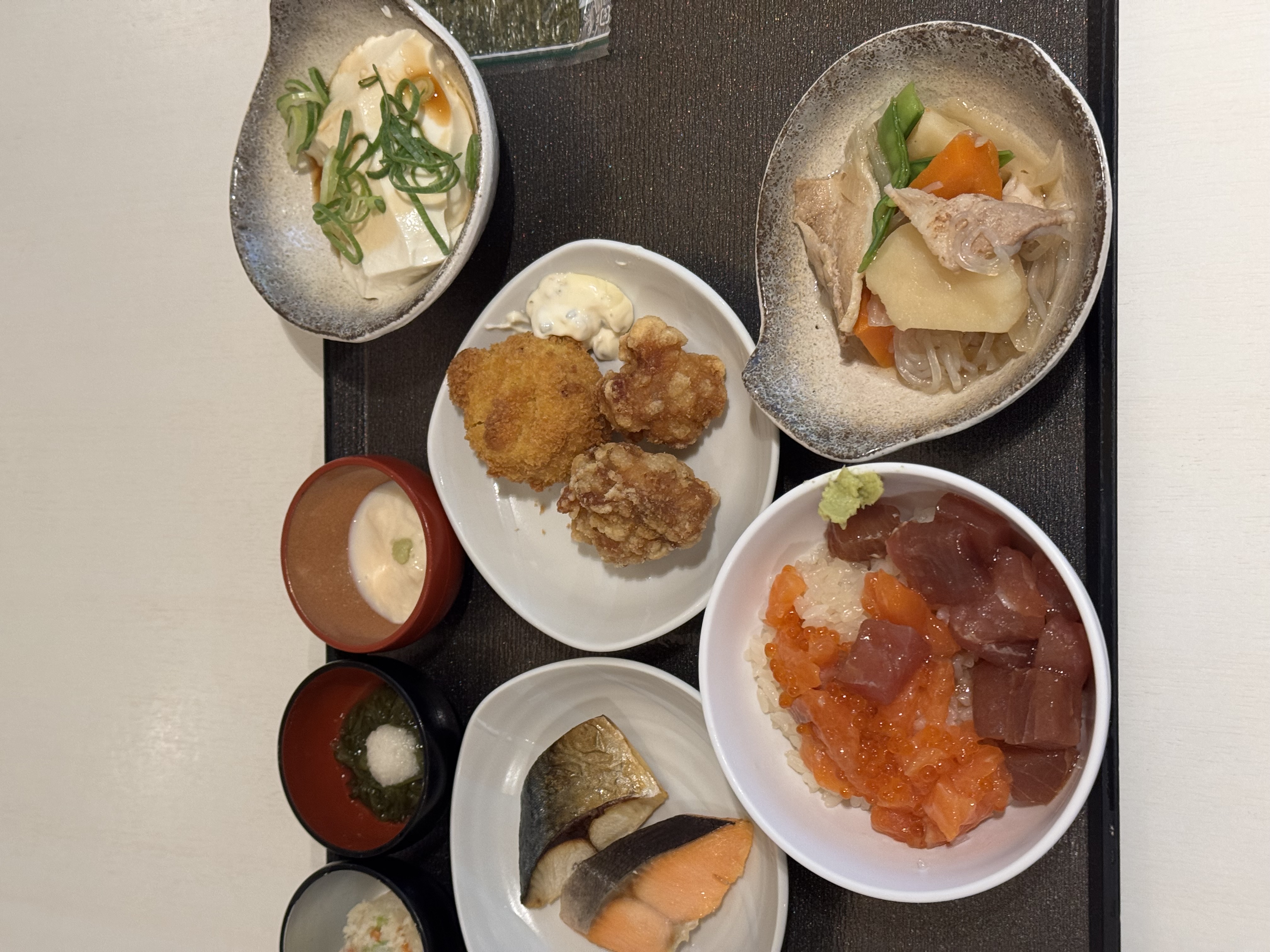 아침 목욕과 호텔 체크아웃